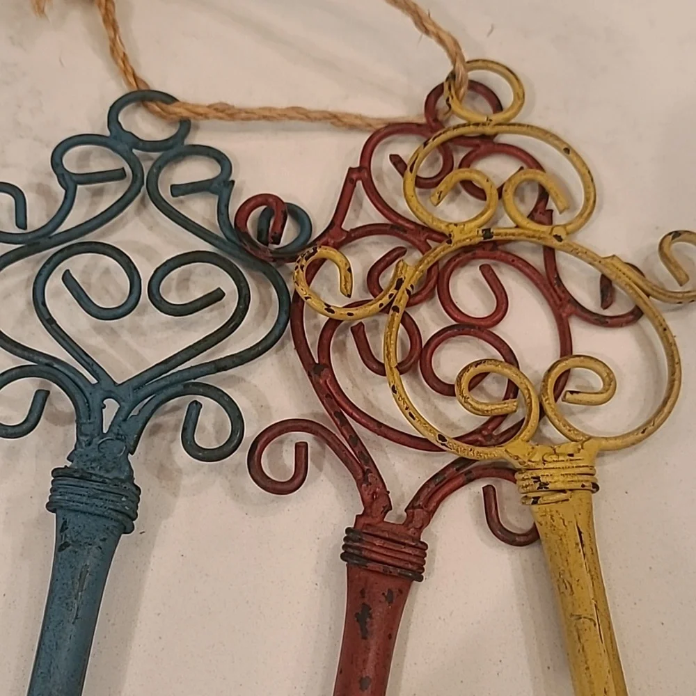 Metal Vintage Look Skeleton Keys